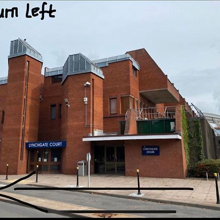 Double Room Best Location Near Shopping Center & Free Parking Coventry Bagian luar foto